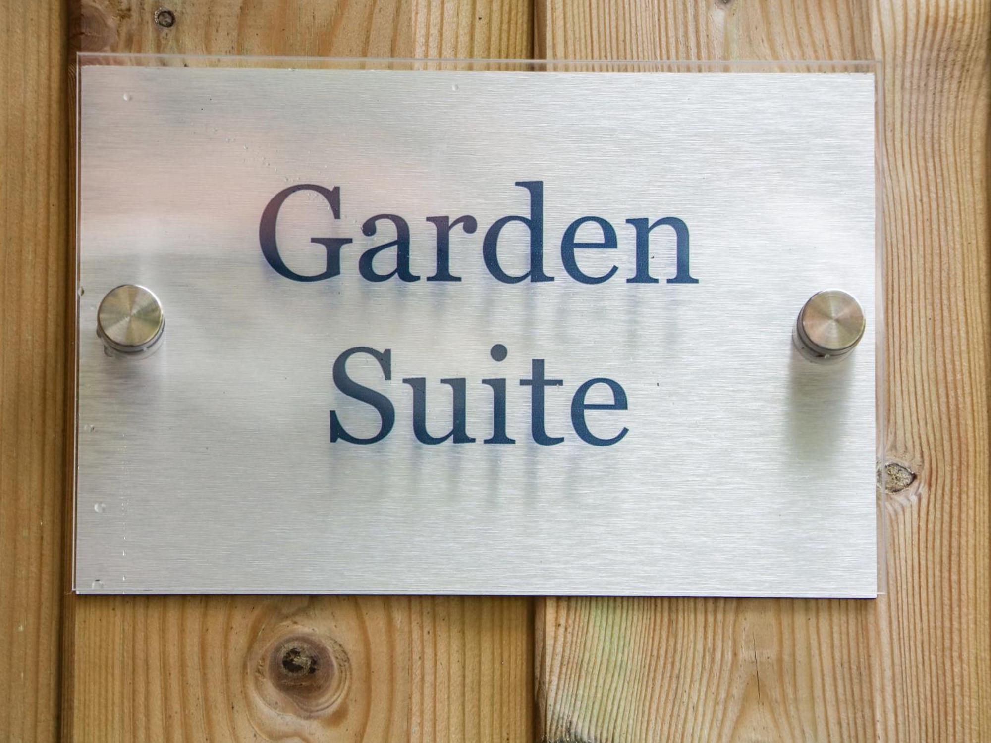 דרונפילד Garden Suite מראה חיצוני תמונה